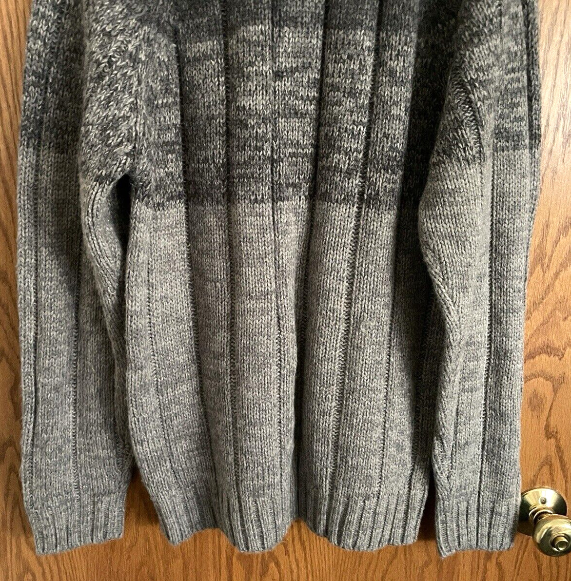 Weatherproof Gray Pullover Cable-knit Sweater Moc… - image 7