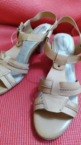 GIANNI BERNINI Agata Brown Strap Sandals size 9.5M LEATHER New No Box $99 - Picture 4 of 8