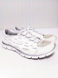 skechers going places white