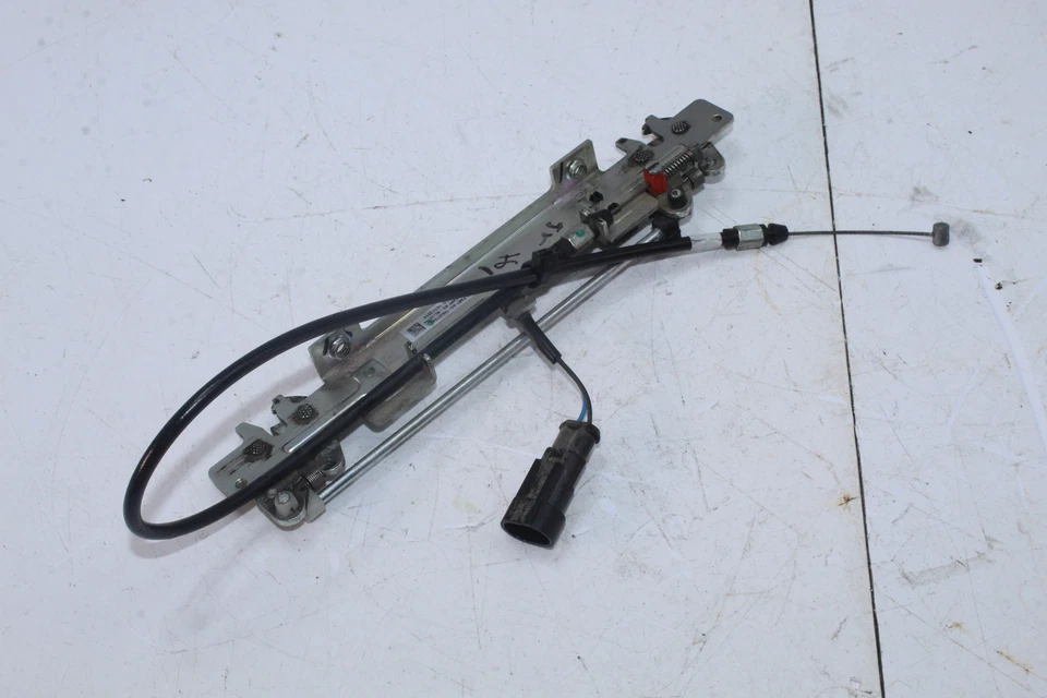 Pestillo central limitado Can-am Spyder Rt Se6 10-19 708301642 Foto 4 de 4