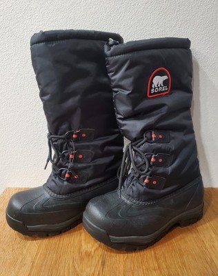 Womens Sorel Snowlion XT Snow Boots, NL2134-010 Insulated Mid Calf Size 9 Black.