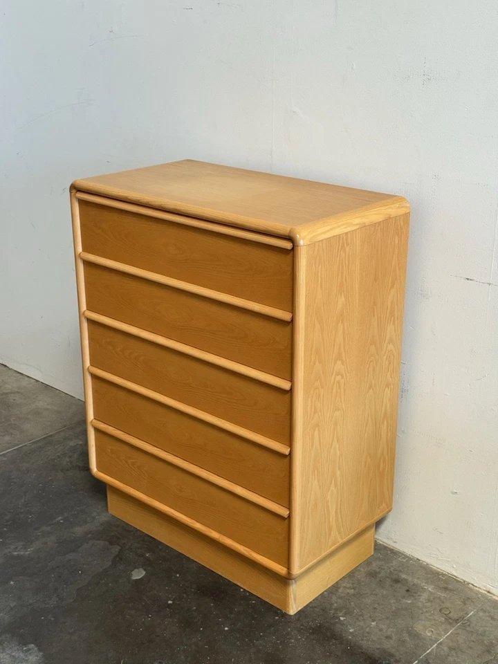 Cómoda Kibaek Mobelfabrik de teca con 5 cajones - Tallboy danés alrededor de los años 60 Foto 2 de 4