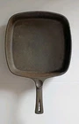 Wagner Ware Sidney O Cast Iron Square 1218 Skillet Sits Flat
