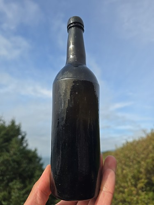 #ad 1 Great 1800s Blackglass☆ Antique 3 Piece Mold Rum Bottle☆ Primitive Liquor $197.00