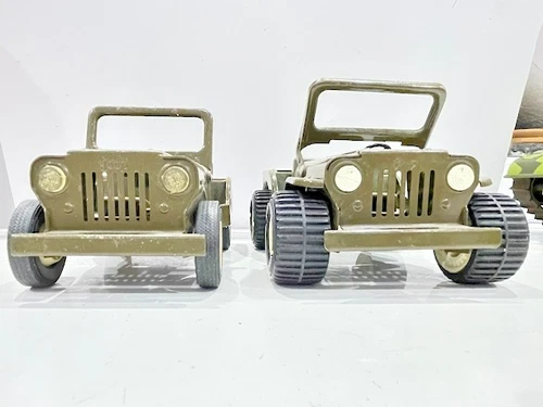 764 ~ 2 Vintage 1960's Tonka US Army Jeeps, Commander & GR2-2431! Pressed Steel!