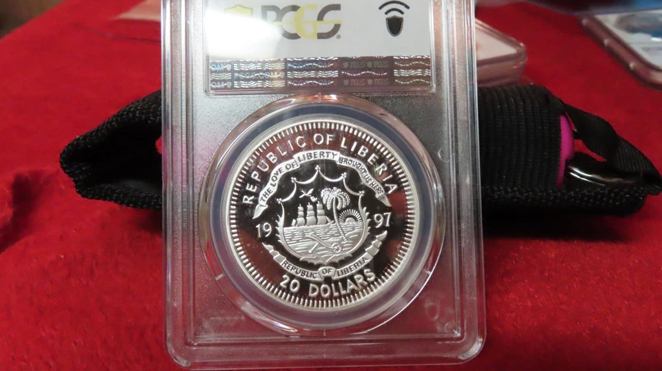 Liberia 1997 Princess Diana Princess of Wales Wedding 1oz  .999 Silver PCGS PR68 - Image 4 of 4