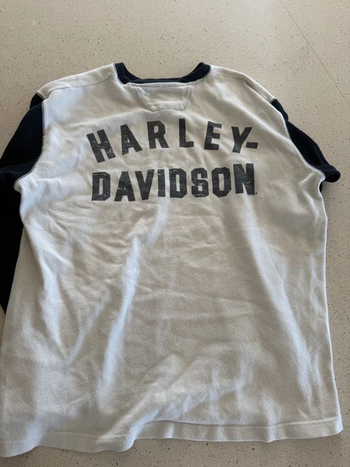 Suéter extra grande Harley Davidson Heavy Duty de colección - blanco y negro 🏍️🖤 Foto 3 de 4