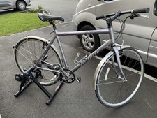Specialized Sirrus Sport Hybrid Touring Bike Size L