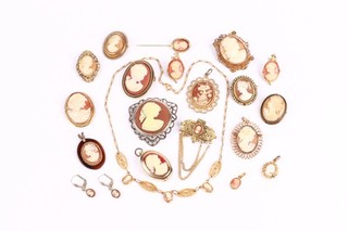 Mixed Cameo Orange White Medallion Gold Silver Tone Vintage Filigree x 20 122.2g