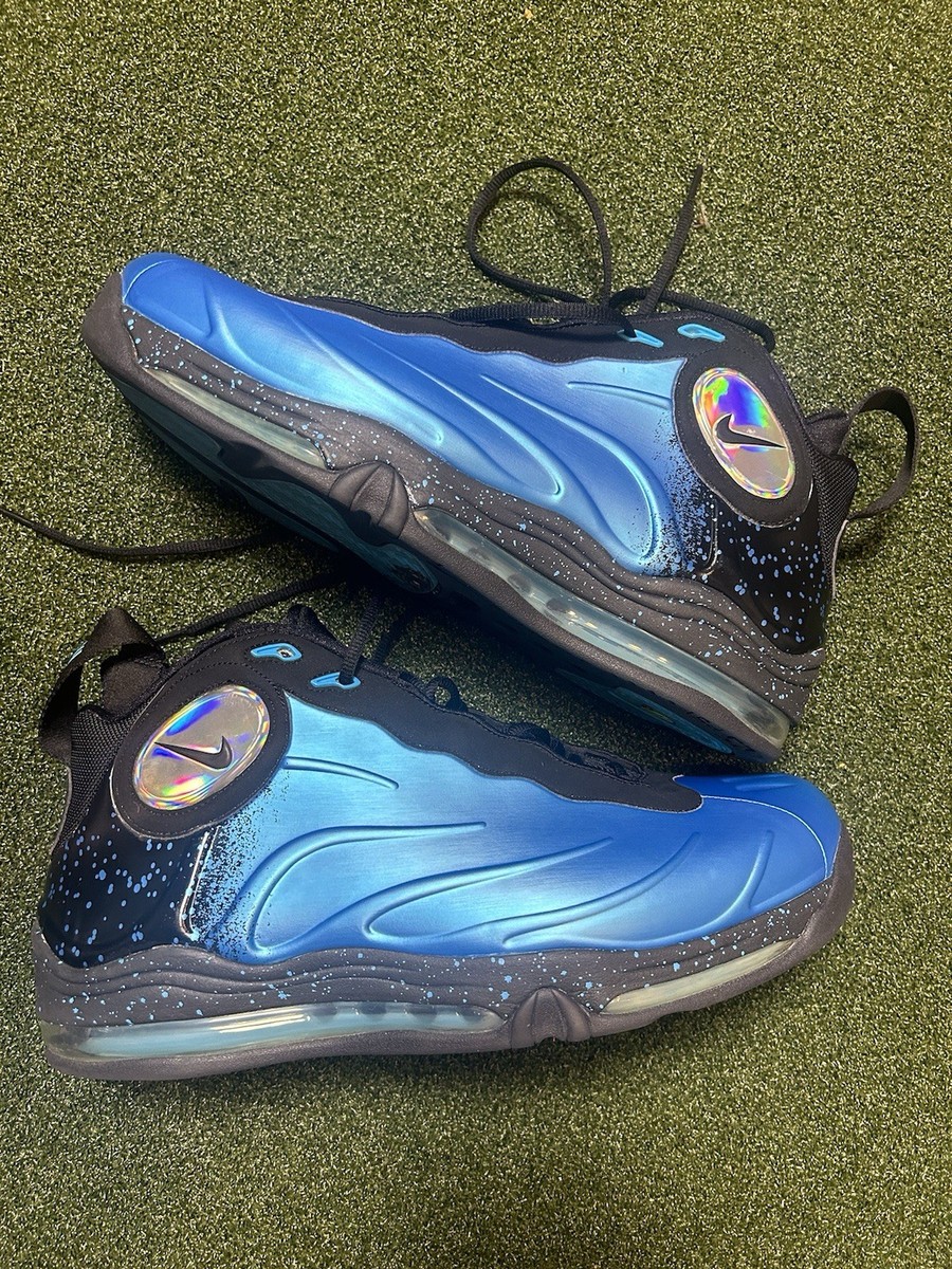 Basketball Tim Duncan Foamposite Silver Tim Duncan Basketball - Main Image