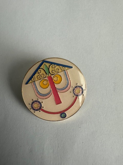 Japan Clock Face it's A Small World - Happiness Everywhere 2023 Disney Pin C7