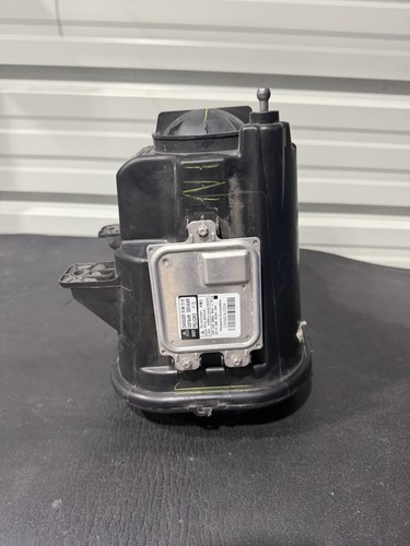 2018-2023 DODGE CHALLENGER RIGHT RH PASSENGER SIDE HEADLIGHT OEM HID 68323330AC - Picture 8 of 11