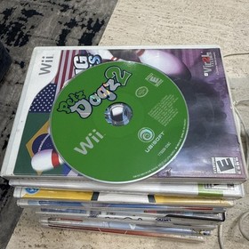 Nintendo Wii Lot Game Console Bundle with Controller, Cables and 10 Games