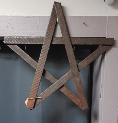 Rustic Star Wall Decor – 22.5in, Handmade from Tobacco Sticks
