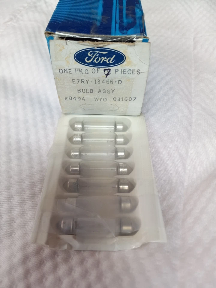 E7RY-13466-D FORD OEM INTERIOR TABLERO/DOMO LÁMPARA BOMBILLAS CAJA DE SIETE 12V/10 VATIOS Foto 3 de 3