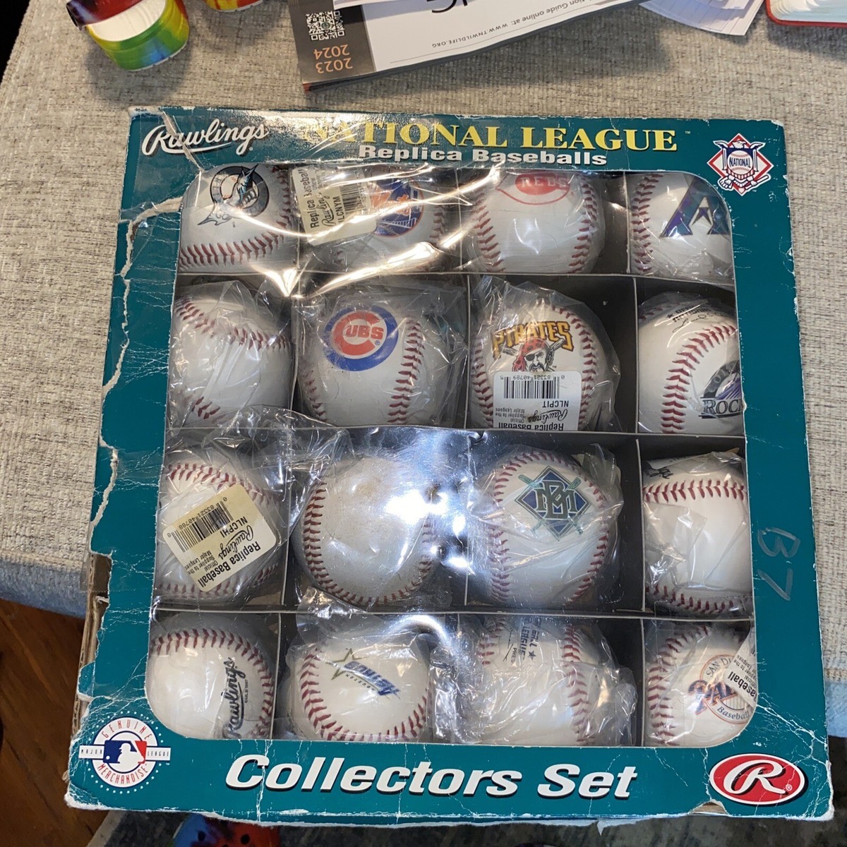 記念グッズ Rawlings Collector's Edition Baseballs MLB Baseball Rawlings National League Replica 16 Baseballs