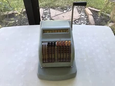 Vintage SPEEDRITE “900” Hall-Welter Co. Check Writer/ Stamping.