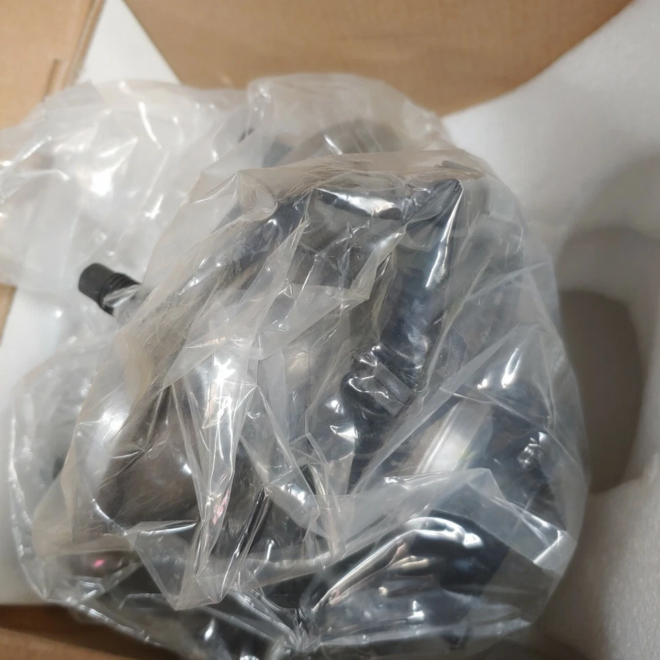 Eixo Detroit 04 Chevy Colorado rolamento de roda e conjunto de cubo-4WD dianteiro esquerdo - Imagem 2 de 2