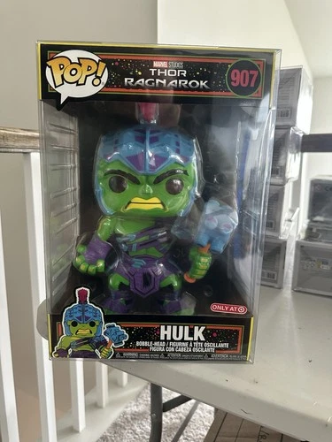 Funko Pop! Vinyl Jumbo 10 in: Marvel - Hulk (Jumbo) - Target (Exclusive) #907