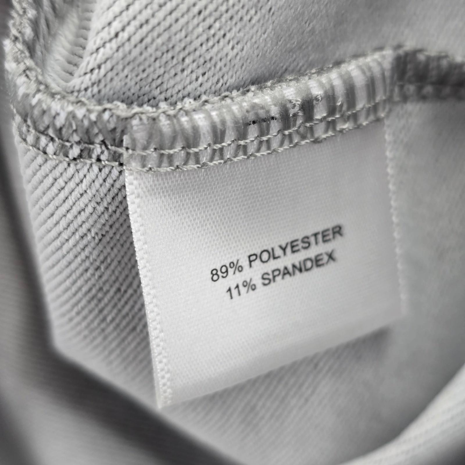 Peter Millar Size Medium Quarter Zip Pullover Gra… - image 6