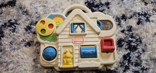 Vintage 1991 PLAYSKOOL ACTIVITY CENTER- used- works great-no batteries needed !
