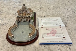Danbury Mint The Vatican St. Peter's Basilica Historic Catholic Model in Box EC