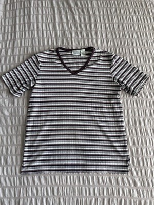 Classic Elements Women's Basic Striped V-Neck T-Shirt (S)