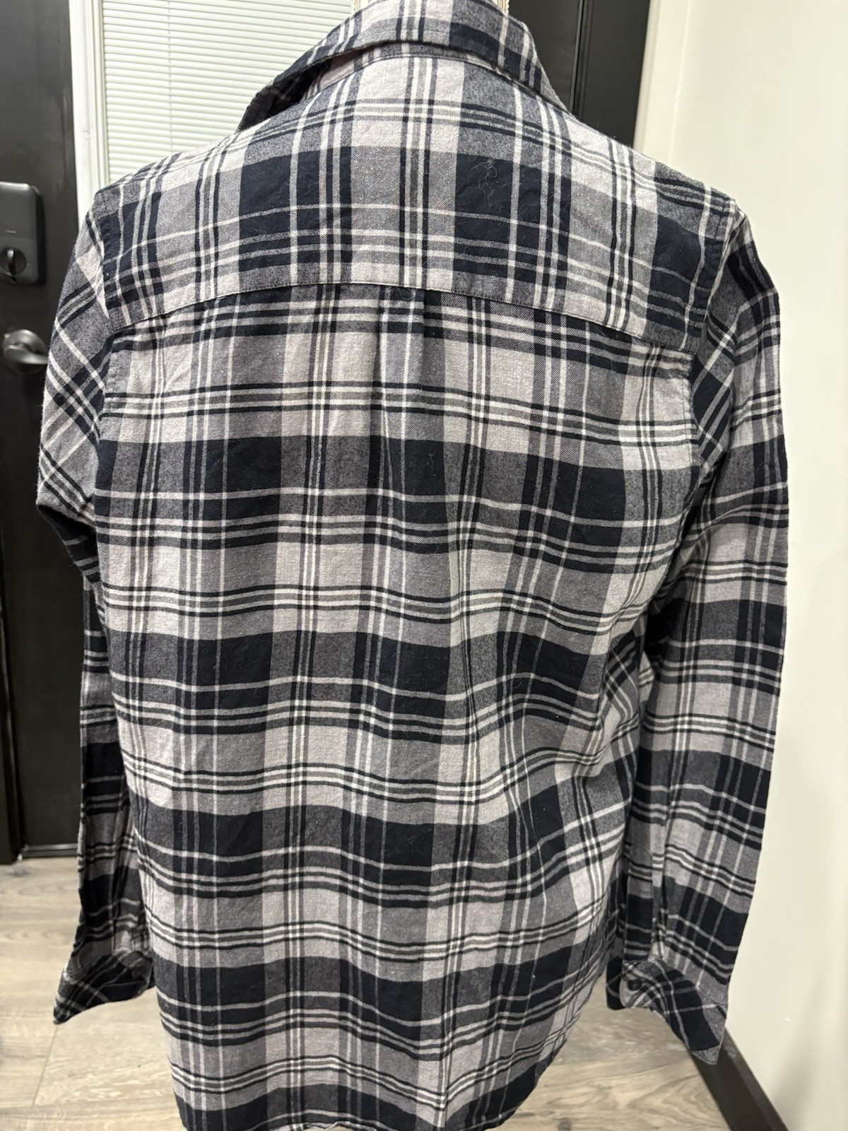 Pendleton Black And Gray Button Down Size Medium - image 2