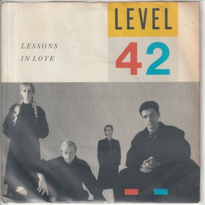 Level 42   Lessons in love   Hot Water (live)   Polydor 883 956-7 -   1986   7 