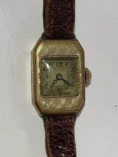 Vintage 1940th Ladies Swiss Made Fama Watch from Legendary Bienne/Biel