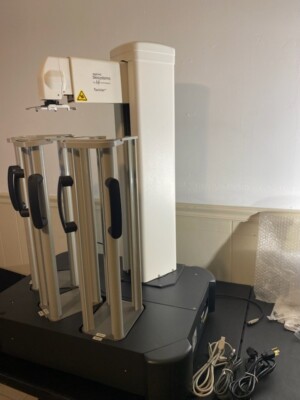 Applied Biosystems Bio Twister 3 Robotic Handling Plate Handler Automation