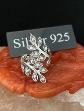 Solid Silver Modern Twist Leaf Ring