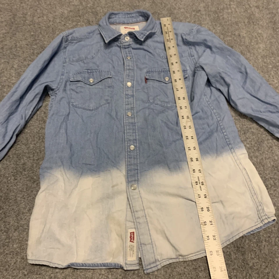 Camisa vaquera juvenil Levis perla a presión talla mediana Foto 4 de 4