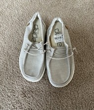 Hey Dude Wendy Youth Size K13 NWT By Buckle No Box. Msrp 44.95
