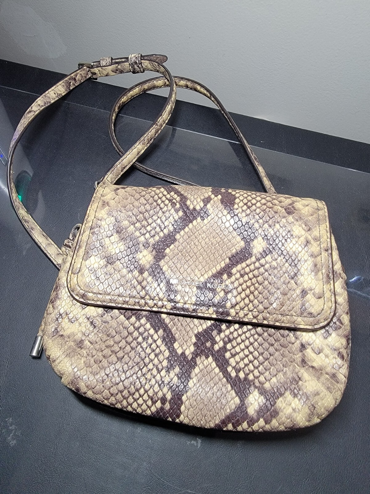 MK Michael KORS Python  Handbag Snake Skin Leathe… - image 1