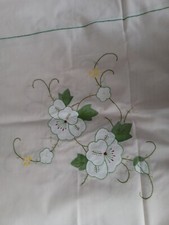 NEW tablecloth lite beige mix embroidered ivy floral flowers 68 x 101