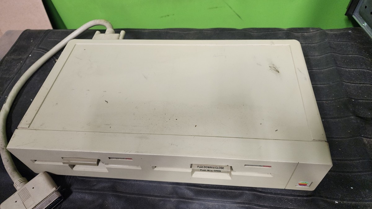 Apple Duo Disk A9M0108 Vintage Dual 5-1/4