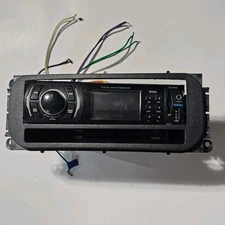 Boss 612UA MP3/Flash Card/Digital Media Receiver (No CD)/USB In Dash Receiver