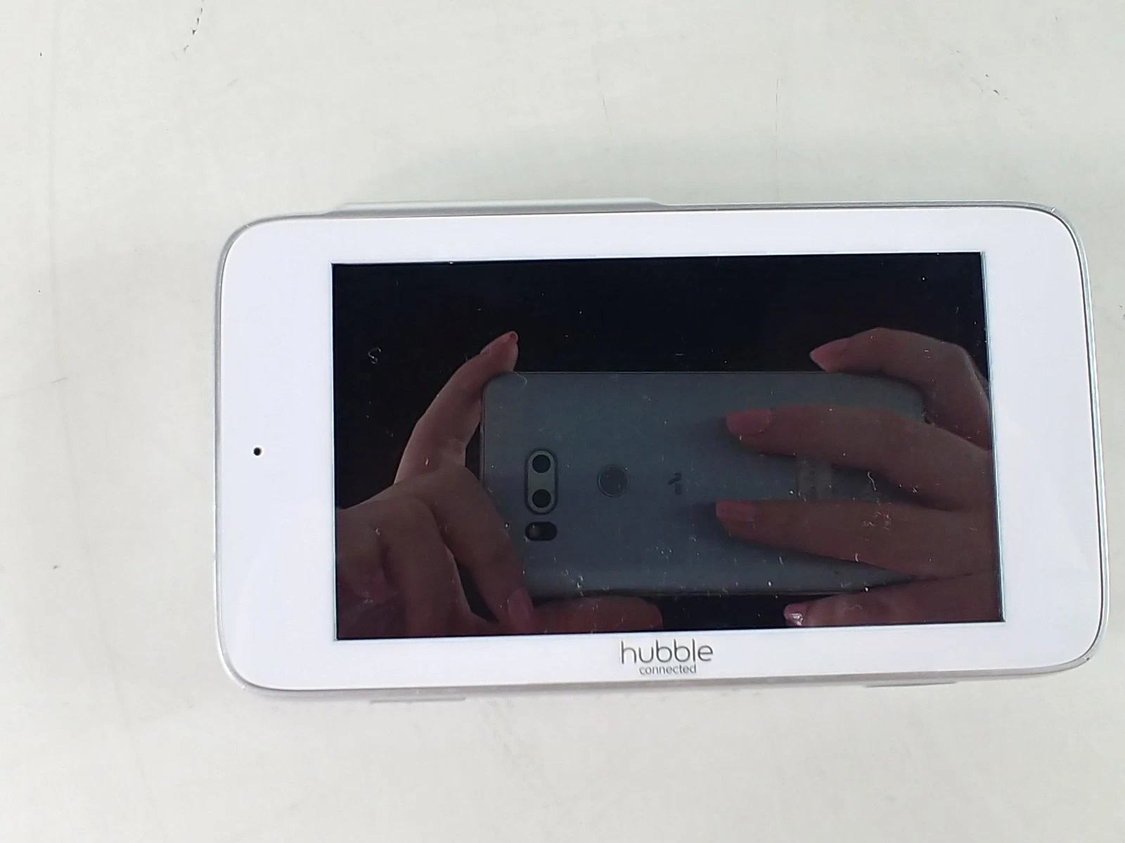 Motorola NURERY PAL CONNECT TOUCH Smart Baby Monitor
