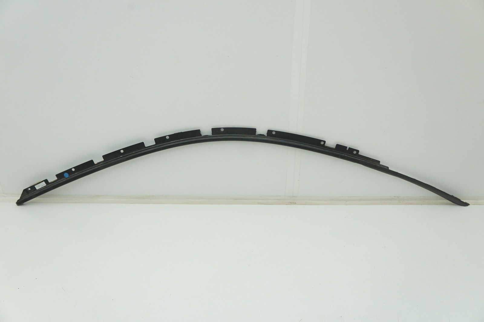 McLaren GT 2022 left Trim molding P/N 22AC904GP