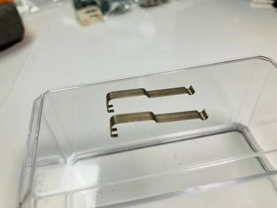ATLAS MOTORING HO SCALE SERVICE PARTS- C 128 STANDARD CHASSIS PICKUPS ( 1 PAIR )
