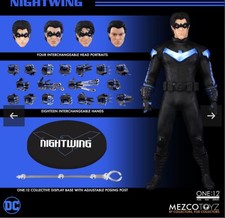 Mezco Toyz One 12 Collective DC Comics Nightwing Dick Grayson 1 12 Scale Figure