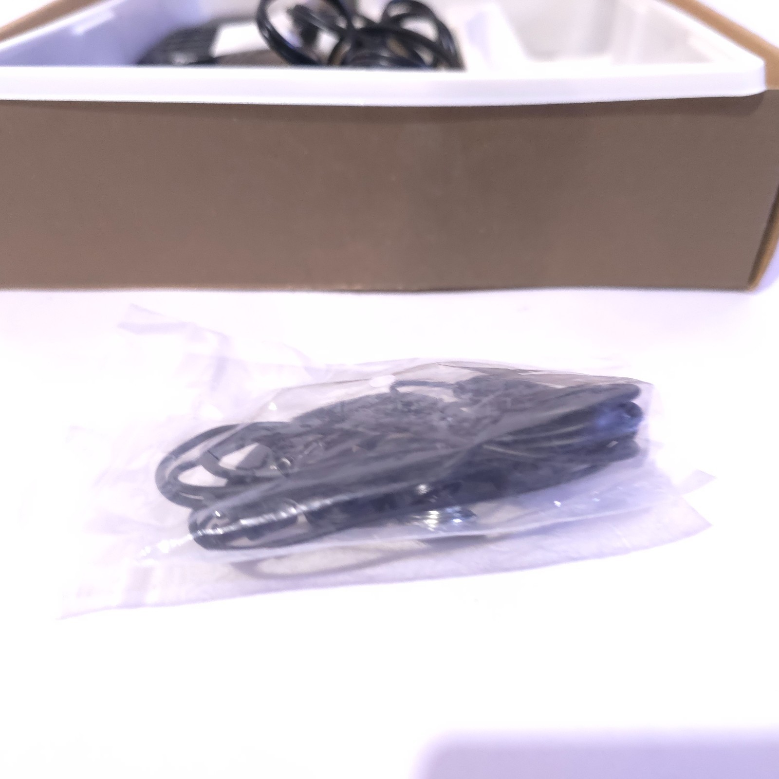 Baofeng Pofung BF-888s UHF 400-470MHz ABS Two-way Ham Radio Walkie Talkies 1pc