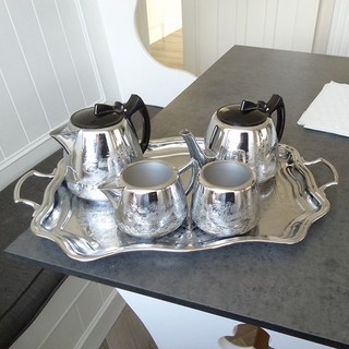 Vintage Swan Cromalin Willow Ware Teaset & Tray. Good Condition.
