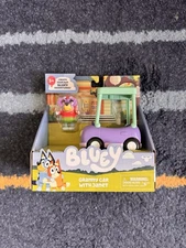 Bluey Granny Car with Janet Playset Grannies Vehicle New