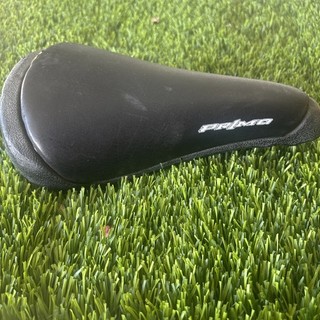 Primo Hemorrhoid BMX seat / saddle mid school black