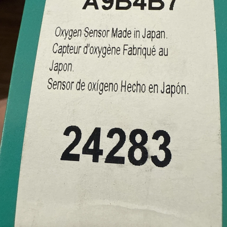 Sensor de oxígeno aguas abajo O2 NTK 24283 para Honda Civic Acura EL 01-03 1,7 L Foto 2 de 3