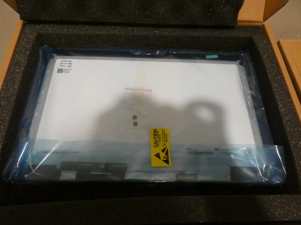 13,3 «HD LCD экран ноутбука сенсорный дисплей в сборе Dell 860NC n133bge-e31 ft03f - Изображение 3 из 4