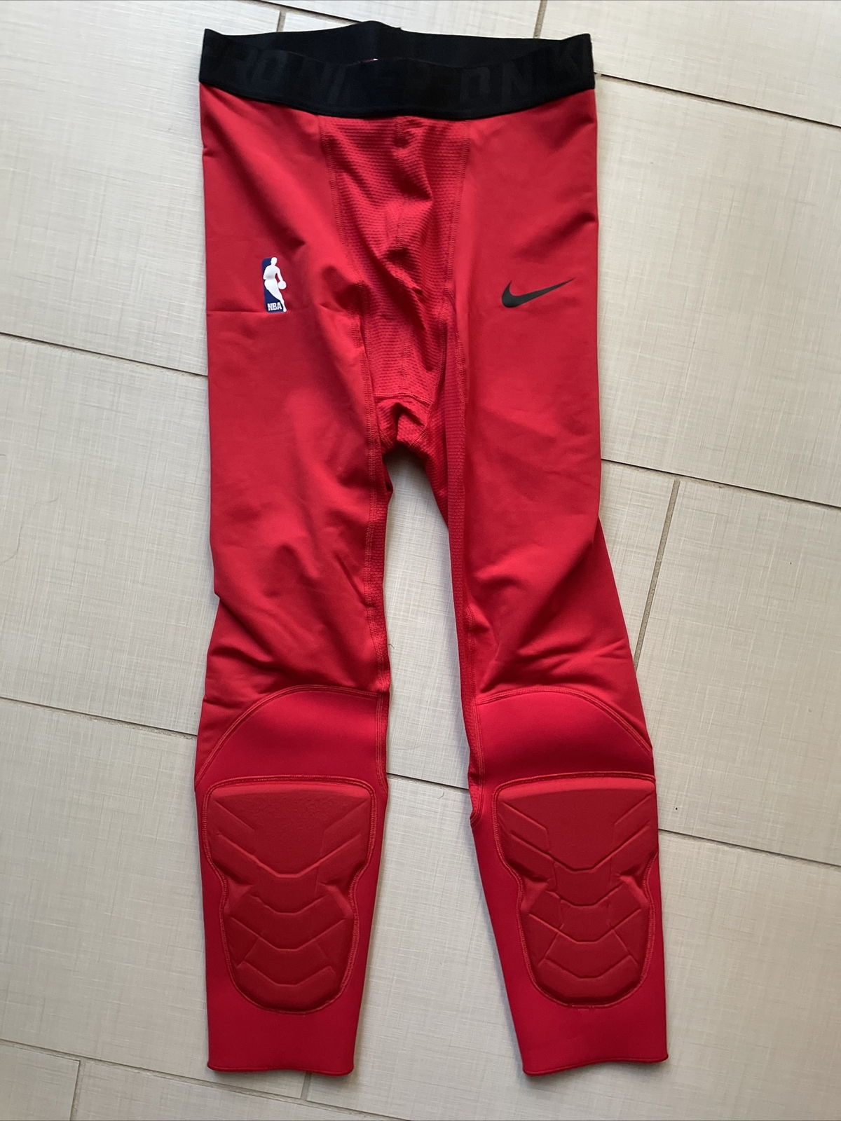 NIKE NBA PRO HYPERSTRONG PADDED TIGHTS PANTS 3/4 RED MEN'S SZ M T
