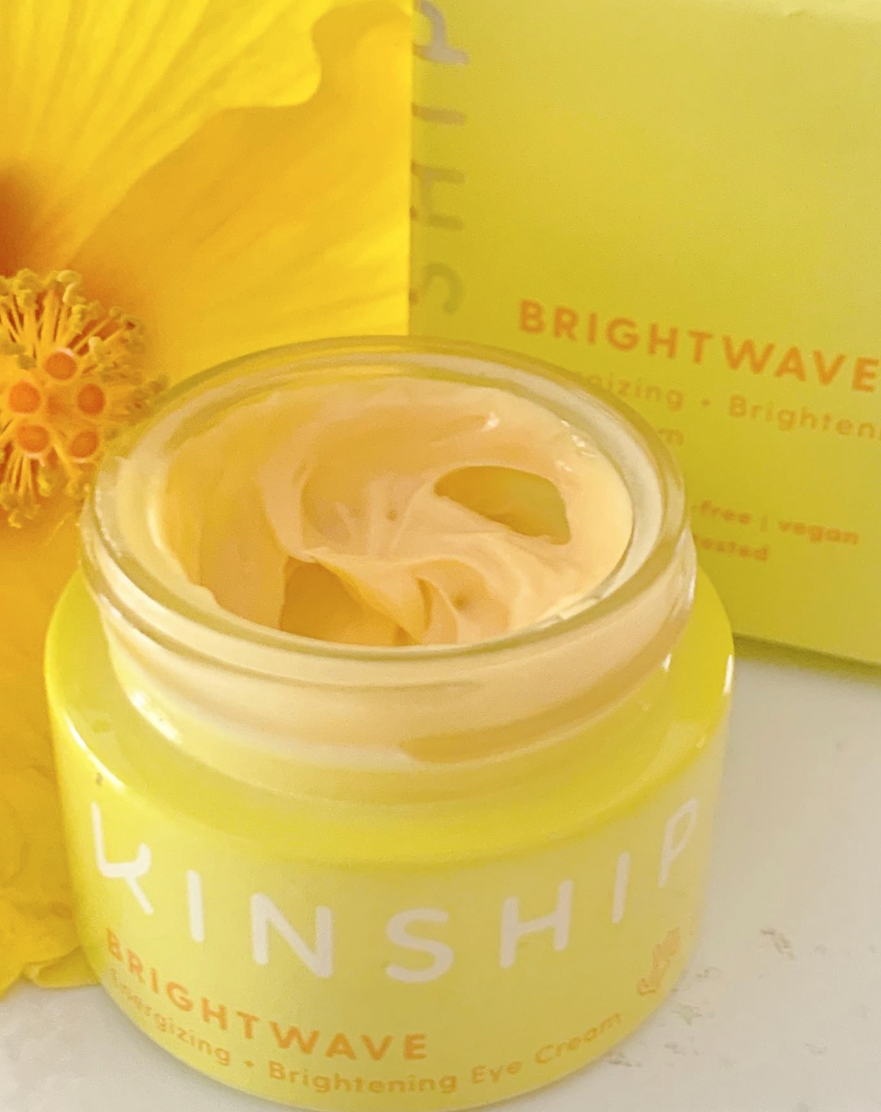 Kinship Brightwave Energizing Brightening Eye cream 0.5oz brand new